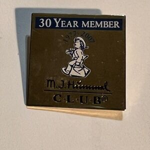 Vintage M.J. Hummel 30 Year Member Pin Gold 1977-2007 Goebel Club Exclusive